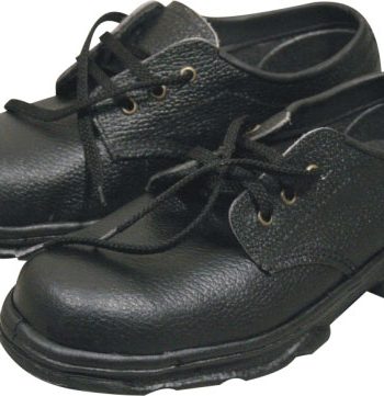 SAFETY SHOE STEEL CAP BLACK 06/307 ***