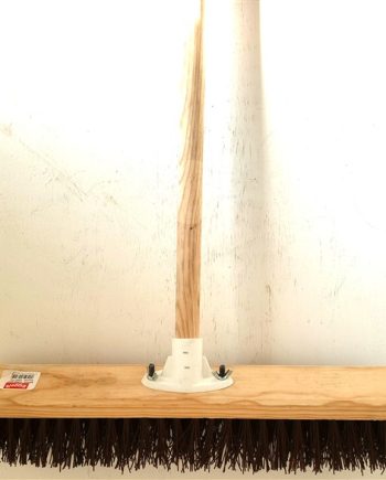 BROOM P/FORM STIFF PVC  450MM C/W HNDL RIGGER