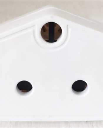 PLUG ADAPTOR 1*16AMP;2*5AMP RO9 - 