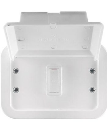 Crabtree Classic Industrial 1 Lever 2 Way Switch in Weatherproof White