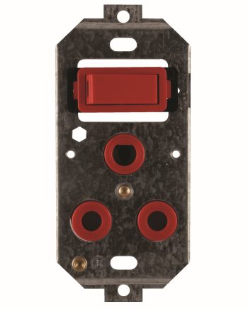 CRABTREE CLASSIC SINGLE 16A SWITCH SOCKET + YOKE 4X2 VERTICAL