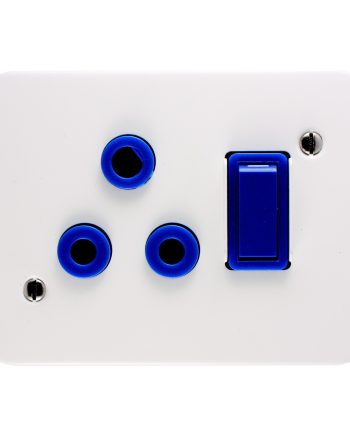 CRABTREE INDUSTRIAL 16A DEDICATED SINGLE SOCKET + COVER 75X83