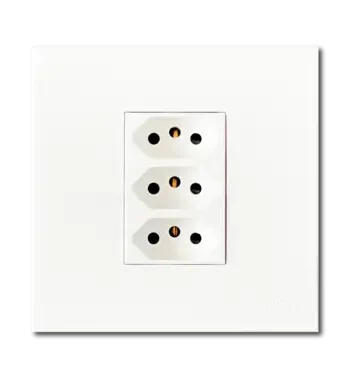 4 x 4 Unswitched Sockets