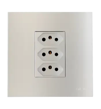 4 x 4 Unswitched Sockets