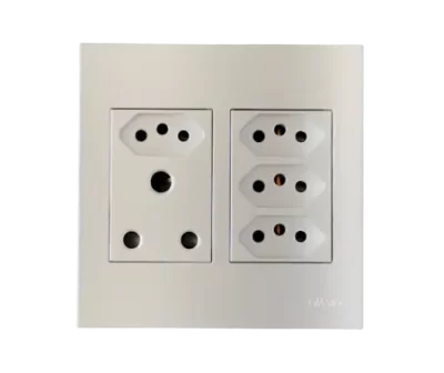 4 x 4 Unswitched Sockets - 