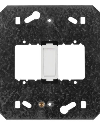 Crabtree Classic 1 Lever 1 Way Switch on 4x4 Yoke