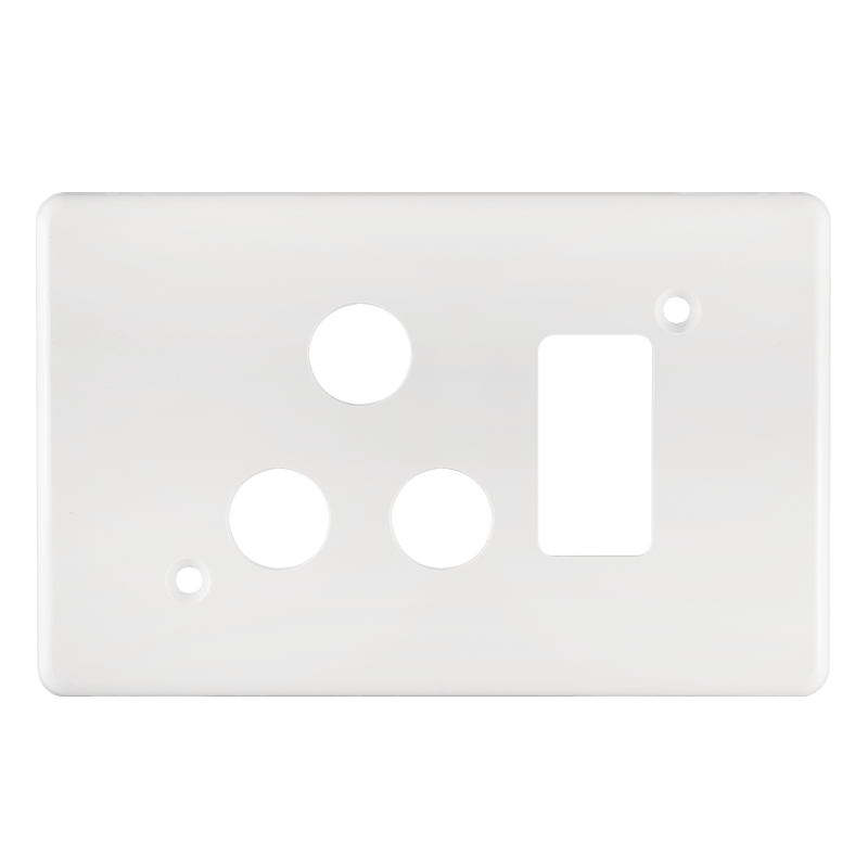 Crabtree Classic Single Monoblock Plastic Switched Socket Coverplate