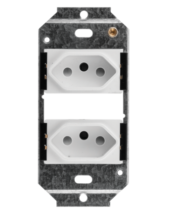 Crabtree Classic Double Slimline Unswitched 164-2 Socket on 2×4 Yoke