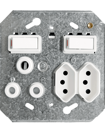 Crabtree Classic Combination Socket without Coverplate