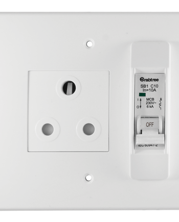 Crabtree Classic 16A Circuit Breaker Single Socket 164-1 with White Coverplate