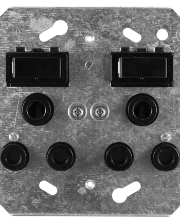 Crabtree Classic Double 164-1 Switched Monoblock Socket on 4×4 Yoke