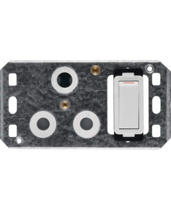 Crabtree Classic Single Switched Socket on Yoke - Model 164-1