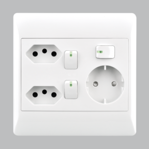 Brightstar EPL334 White 2 RSA Sockets + Schuko with 3 Switches (4x4)